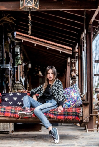 Shoprano in Vasilikia Mountain Farm – III!